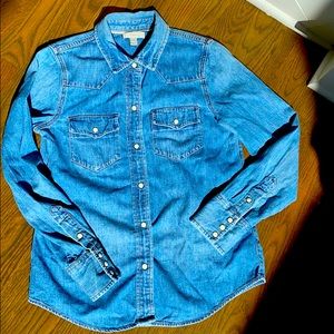 J CREW—Denim, western shirt in size 0